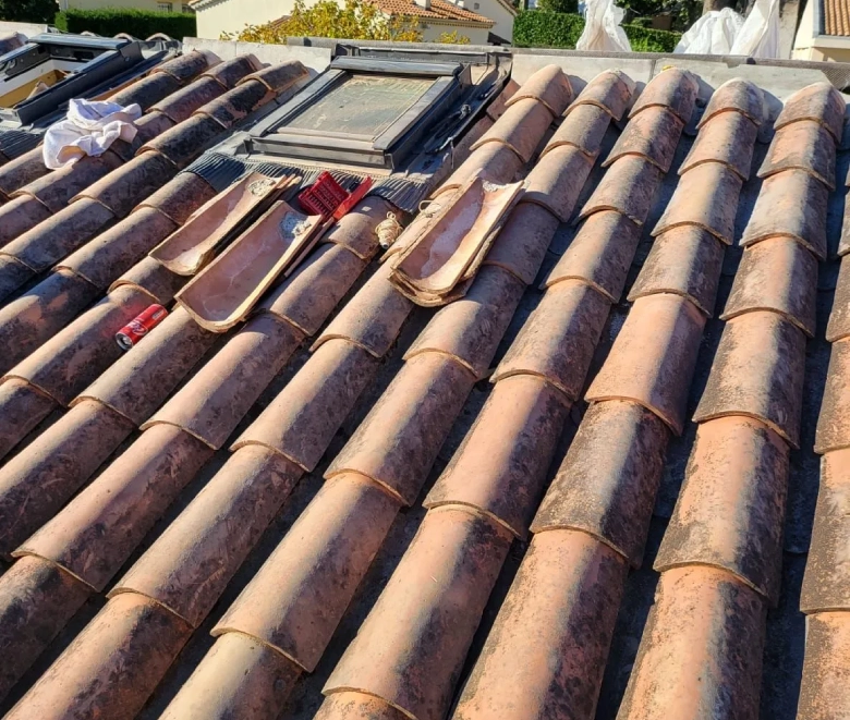 Travaux de couverture et rénovation de toiture dans le Tessin
